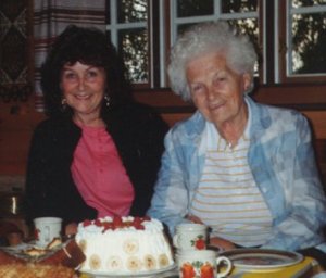 Mamma (Janna) & Reidun - 1995